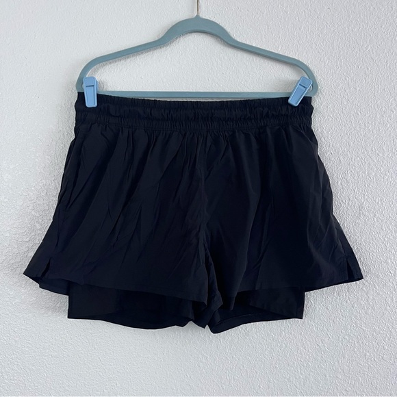 Spyder Pants - Spyder Women's Black Running Shorts Size XL